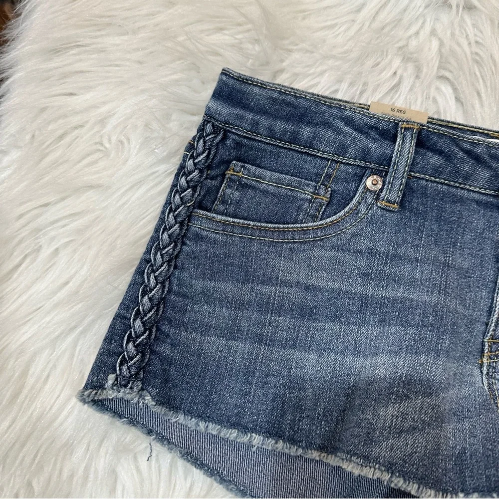 Girl’s Levi’s Jean Shorts